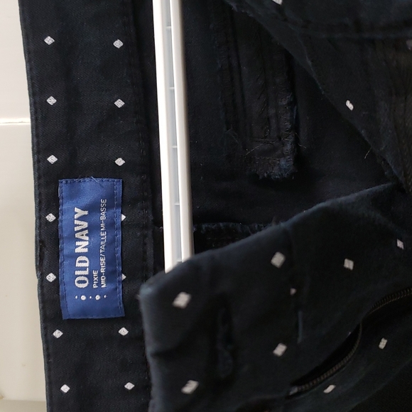 OLD NAVY women's black pixie pant sz 8 - Picture 2 of 5